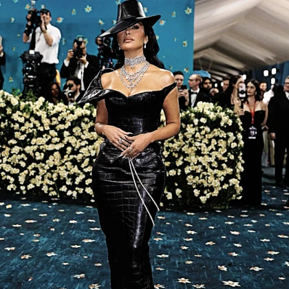 Imagem recente de kimkardashian