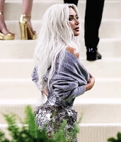Imagem recente de kimkardashian