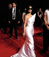 Imagem recente de kimkardashian