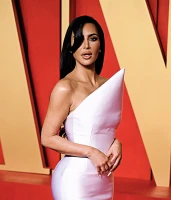 Imagem recente de kimkardashian