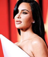 Imagem recente de kimkardashian