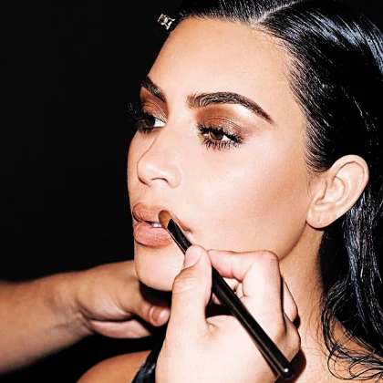 Imagem recente de kimkardashian