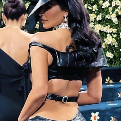 Imagem recente de kimkardashian