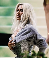 Imagem recente de kimkardashian