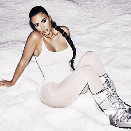 Imagem recente de kimkardashian