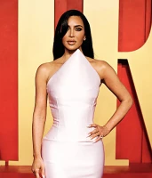 Imagem recente de kimkardashian