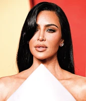 Imagem recente de kimkardashian