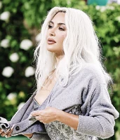 Imagem recente de kimkardashian