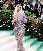 Imagem recente de kimkardashian