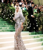 Imagem recente de kimkardashian