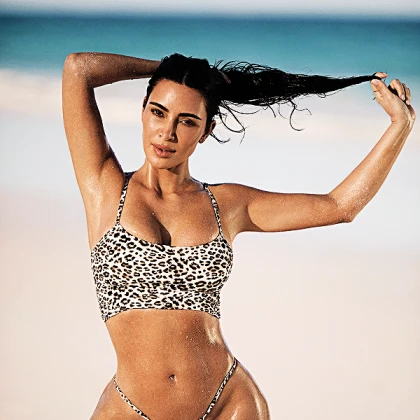 Imagem recente de kimkardashian