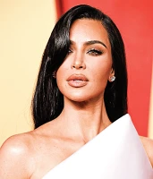 Imagem recente de kimkardashian