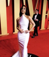 Imagem recente de kimkardashian