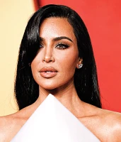 Imagem recente de kimkardashian