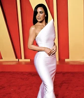 Imagem recente de kimkardashian