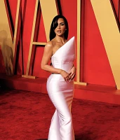 Imagem recente de kimkardashian