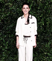 Imagem recente de kristen