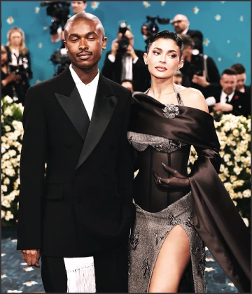 Imagem recente de kyliejenner