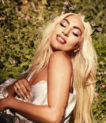 Imagem recente de lady-gaga