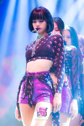 Imagem recente de lalisa