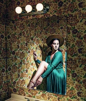 Imagem recente de lanadelrey