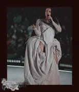 Imagem recente de larosalia