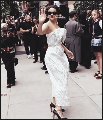 Imagem recente de larosalia