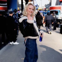 Imagem recente de larsson