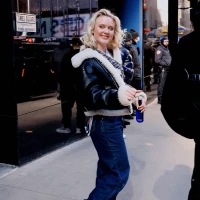 Imagem recente de larsson