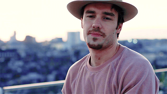 Imagem recente de liampayne