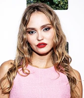 Imagem recente de lilydepp