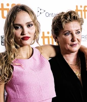 Imagem recente de lilydepp