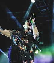 Imagem recente de linkinpark