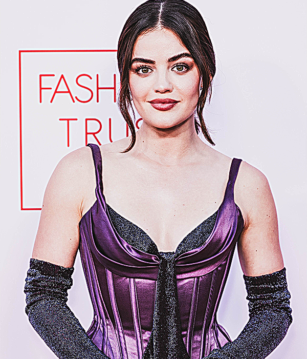 Foto de lucyhale