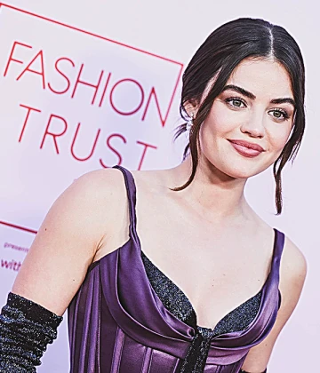 Imagem recente de lucyhale