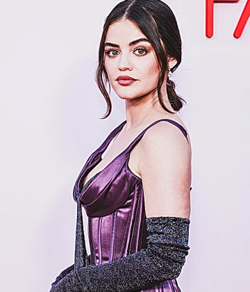 Imagem recente de lucyhale