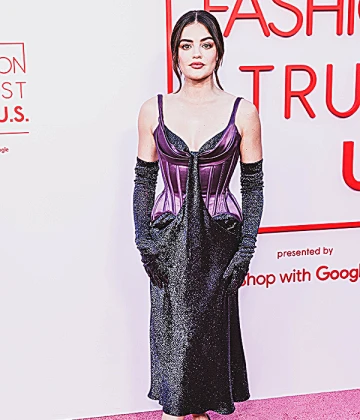 Imagem recente de lucyhale