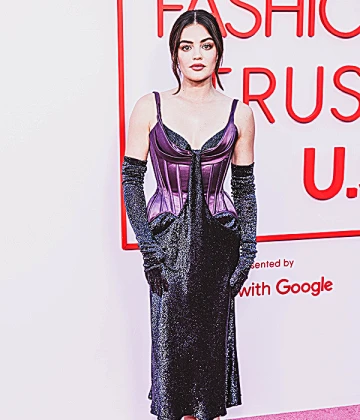 Imagem recente de lucyhale