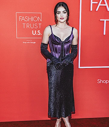 Imagem recente de lucyhale