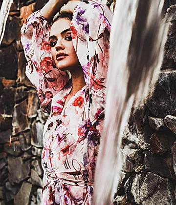 Imagem recente de lucyhale