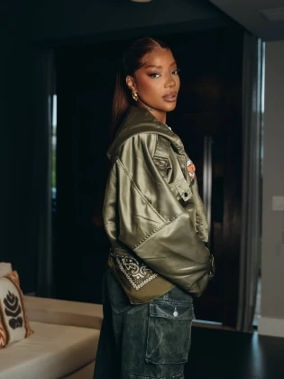 Imagem recente de ludmilla