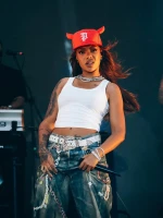 Imagem recente de ludmilla