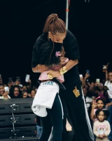 Imagem recente de ludmilla