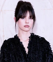 Imagem recente de mia