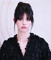 Imagem recente de mia