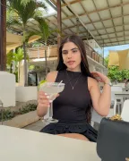 Imagem recente de mikaelly