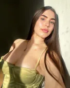 Imagem recente de mikaelly