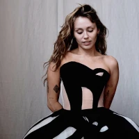 Imagem recente de miley_cyrus