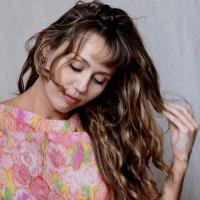 Imagem recente de miley_cyrus