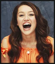 Imagem recente de mileyraycyrus